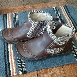 Jambu Ankle Boots